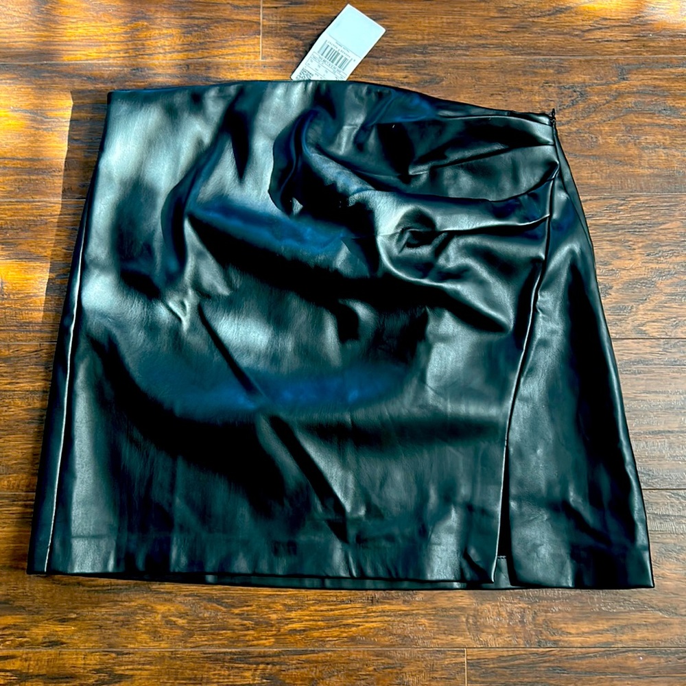 Mango faux leather skirt size XL